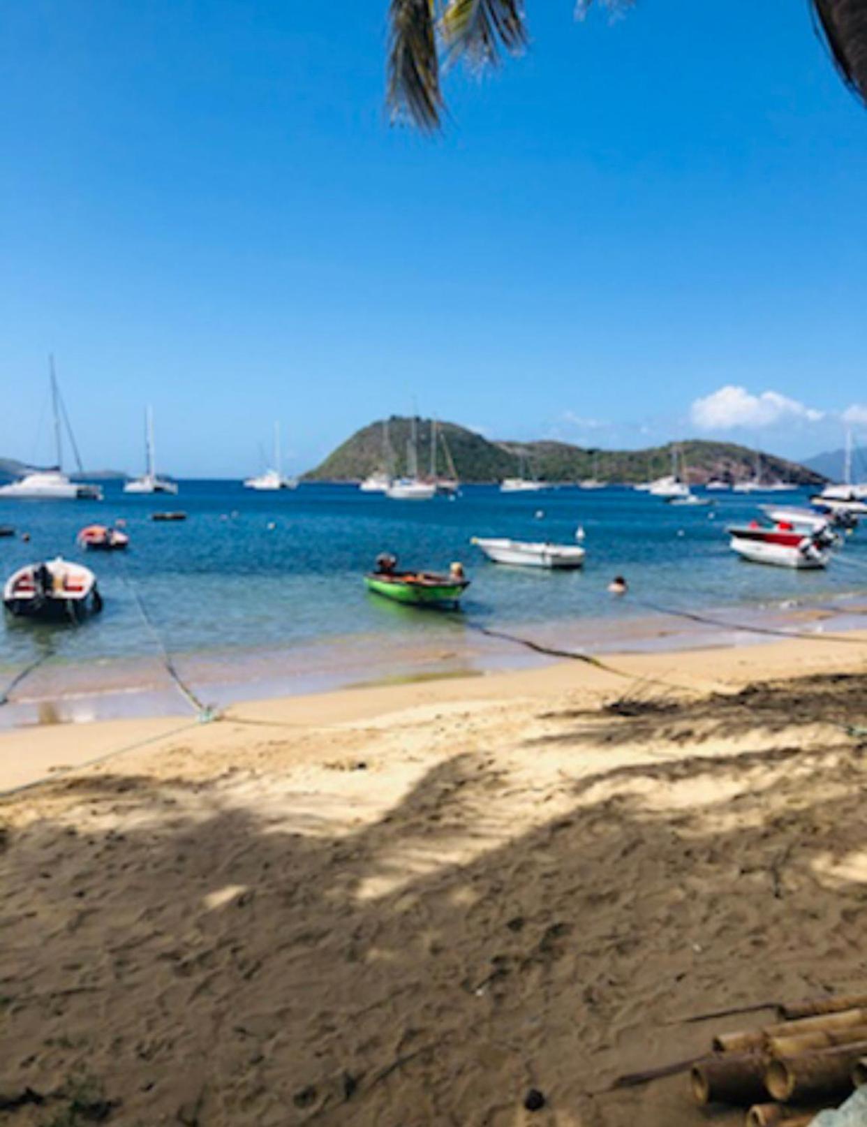Habitation Santos 6 Personnes Terre De Haut Les Saintes Eksteriør bilde