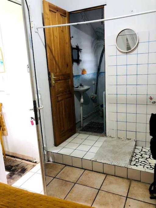 Habitation Santos 6 Personnes Terre De Haut Les Saintes Eksteriør bilde